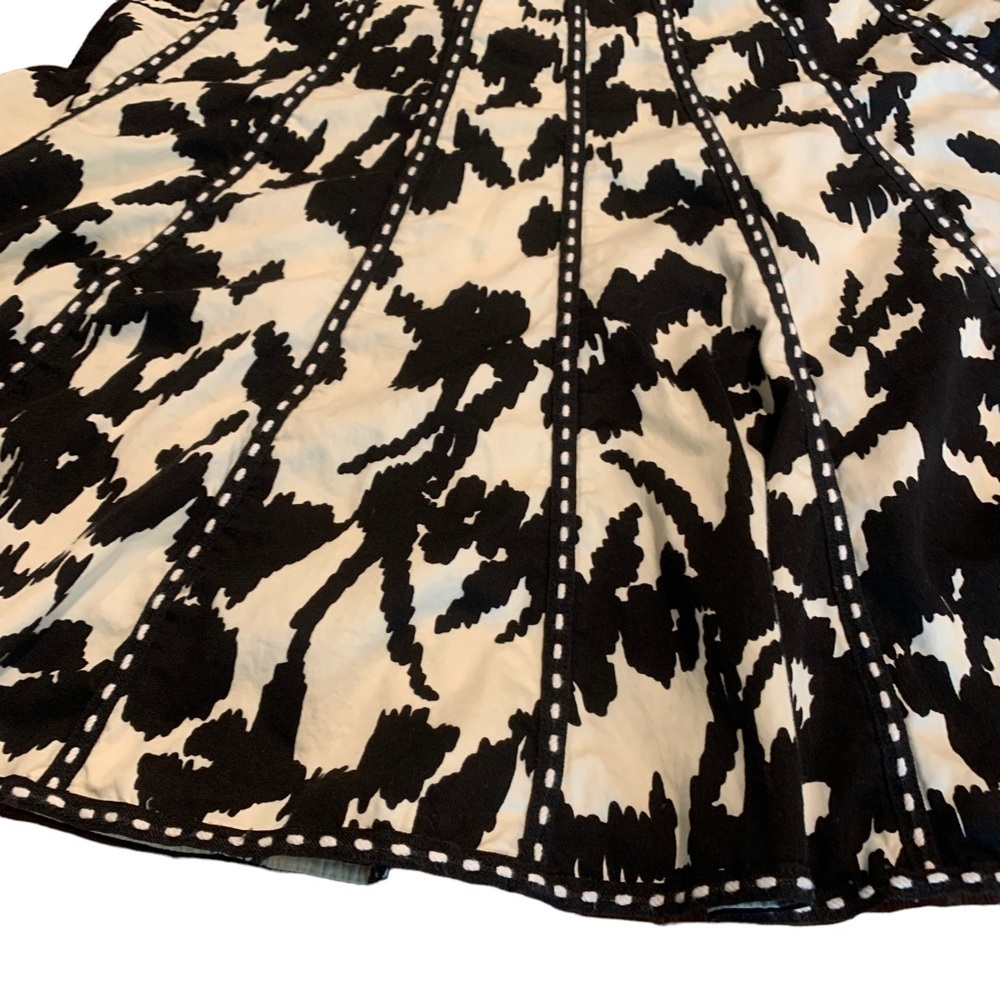 Cabi Black White Patchwork Stitched Above Knee Ci… - image 4
